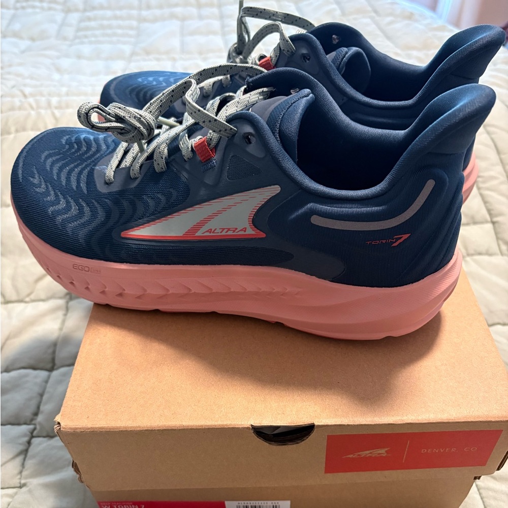 Women’s Altra Torin 7